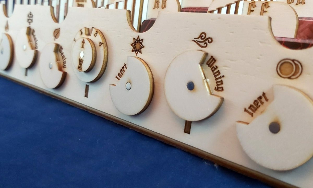 Gloomhaven (and Frosthaven) Central Console - Fancy But Functional